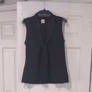 cabi #3430 Black Sleeveless Top Fringe Scarf Tie Blouse Size Medium EUC